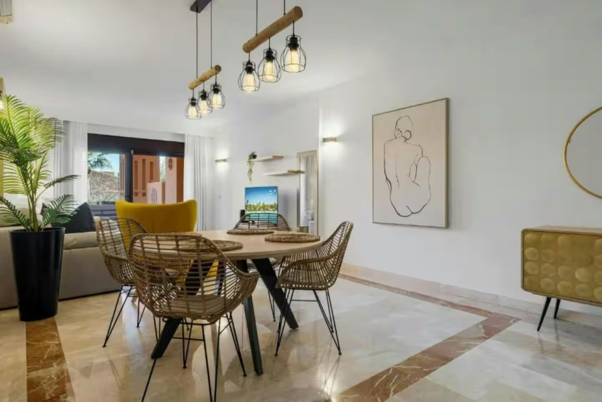 Appartement met 2 slaapkamers in Estepona in Estepona - foto 10