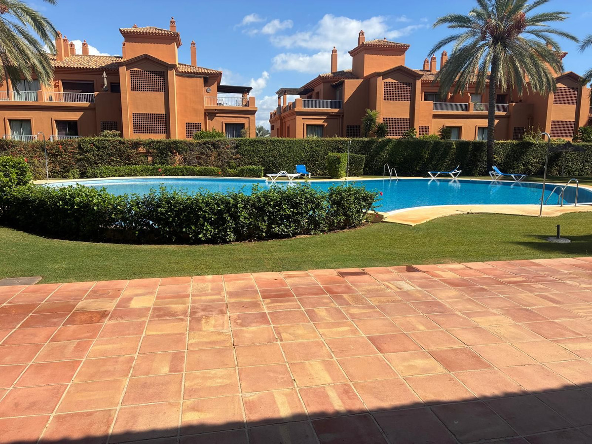 2 bedroom Apartment in Estepona in Estepona - foto 16
