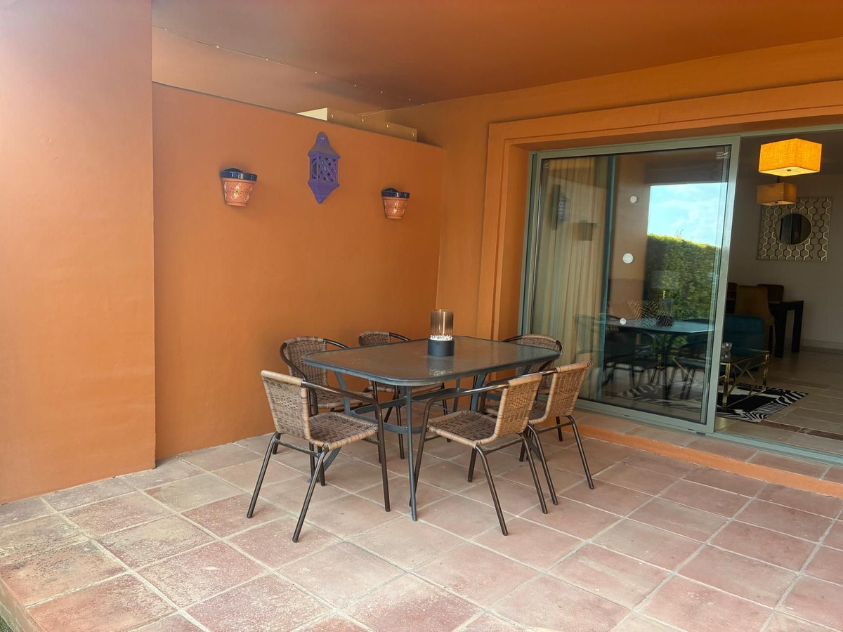 2 bedroom Apartment in Estepona in Estepona - foto 18