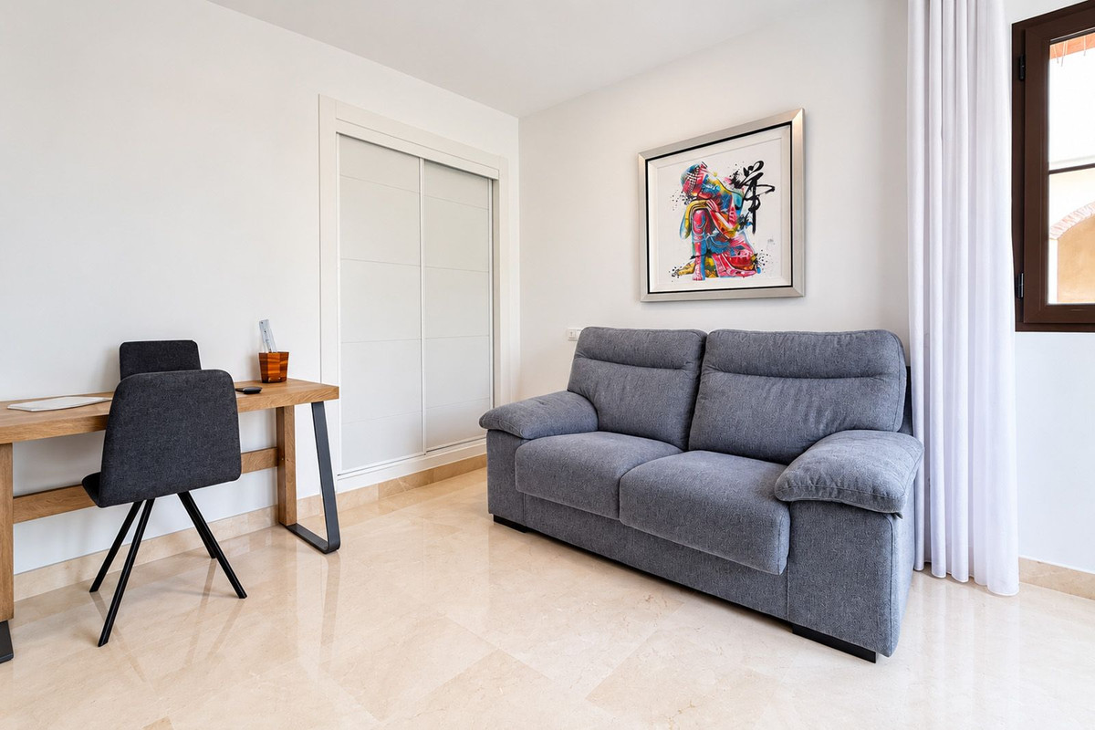 Drie-slaapkamer duplex-penthouse in Los Arqueros in Los Arqueros - foto 18