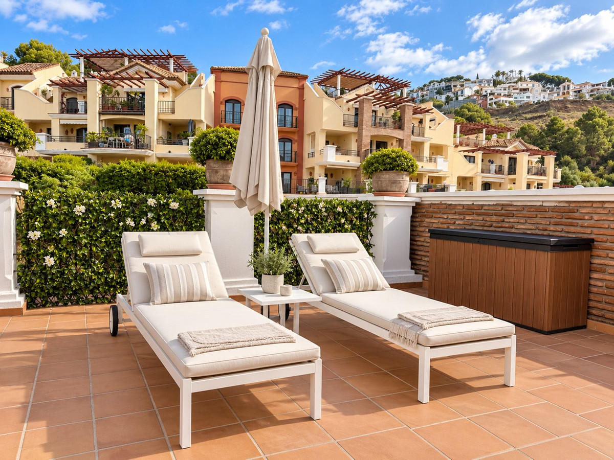 Drie-slaapkamer duplex-penthouse in Los Arqueros in Los Arqueros - foto 3