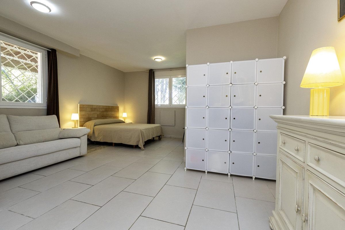 Drie-slaapkamer villa in Artola, Marbella in Artola - foto 19