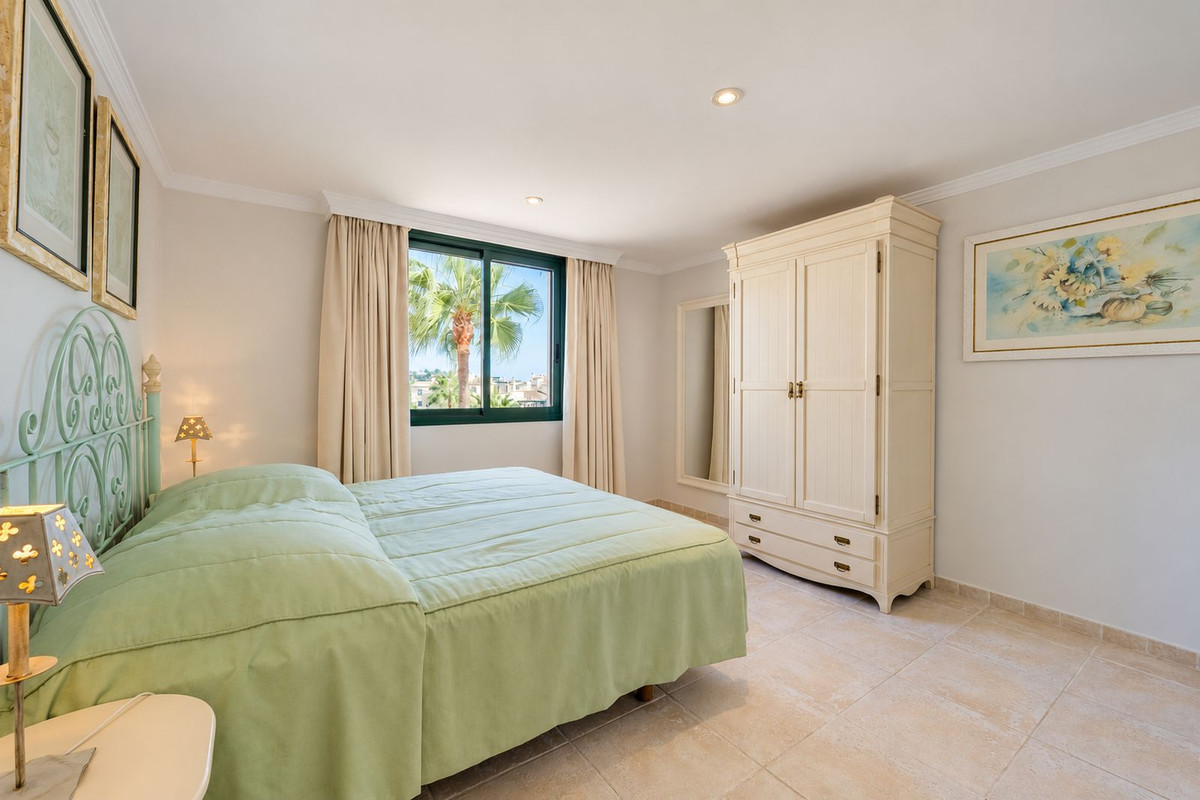 Drie slaapkamers penthouse in Elviria met 360° panoramisch uitzicht en vakantieverhuurlicentie in Elviria - foto 20