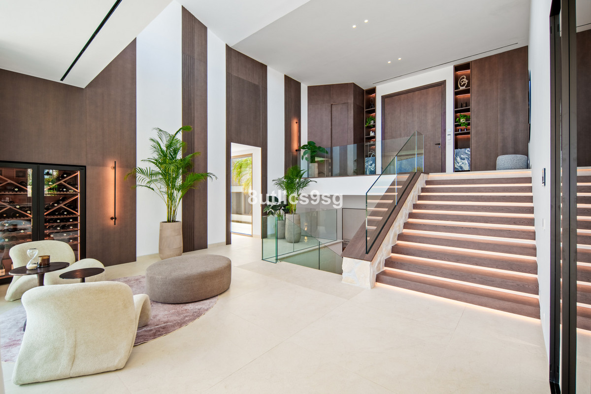 Vijf-slaapkamer villa in Nueva Andalucía, Marbella in Nueva Andalucía - foto 7