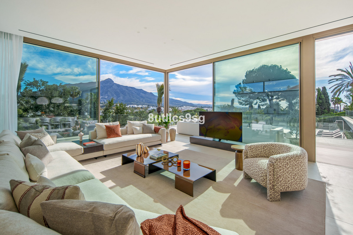 Vijf-slaapkamer villa in Nueva Andalucía, Marbella in Nueva Andalucía - foto 9