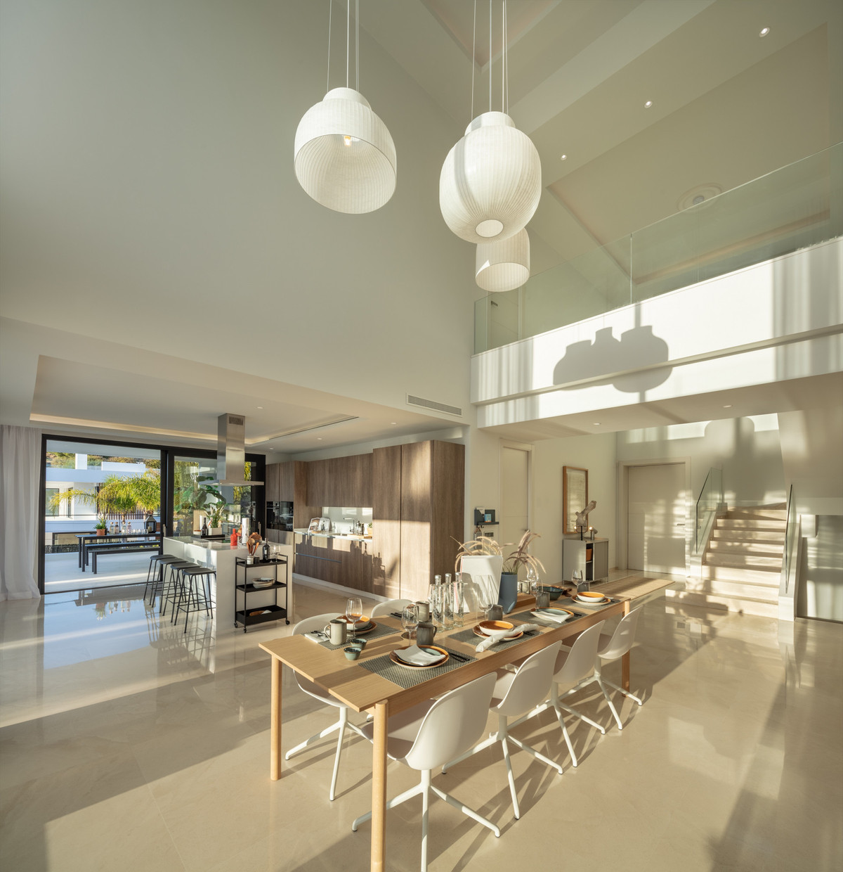 Vijf-slaapkamer villa in Nueva Andalucía (drie verdiepingen) in Nueva Andalucía - foto 11