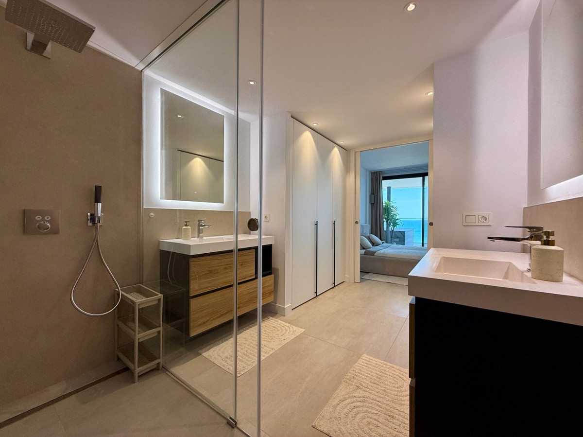 Twee-slaapkamer appartement in Fuengirola in Fuengirola - foto 19