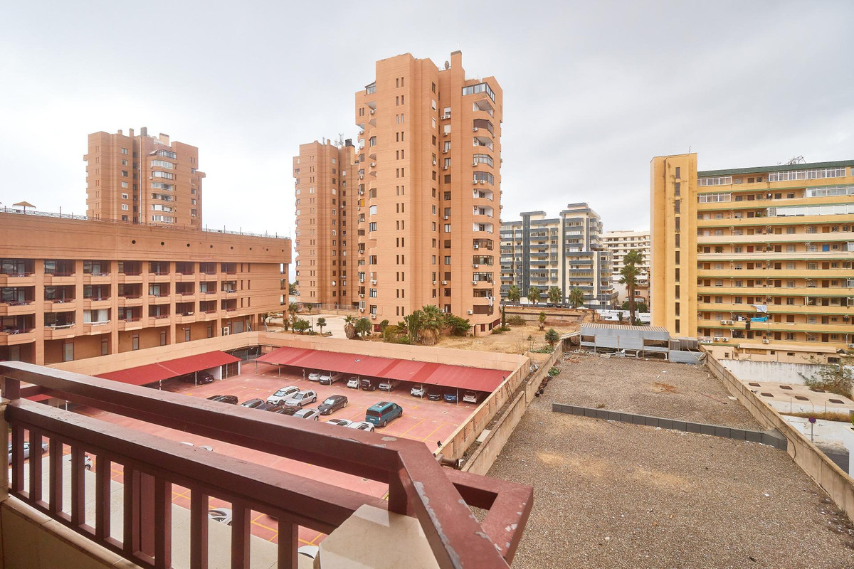1 bedroom Apartment in Fuengirola in Fuengirola - foto 12