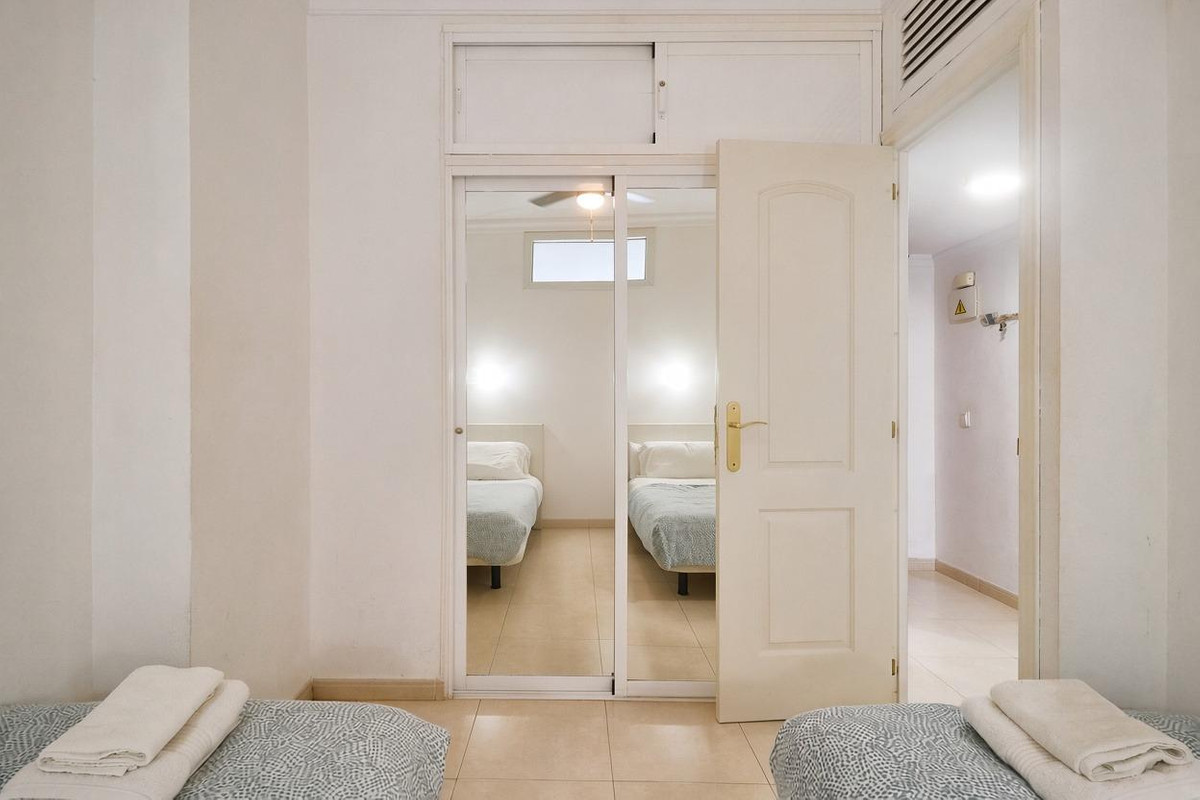 1 bedroom Apartment in Fuengirola in Fuengirola - foto 19