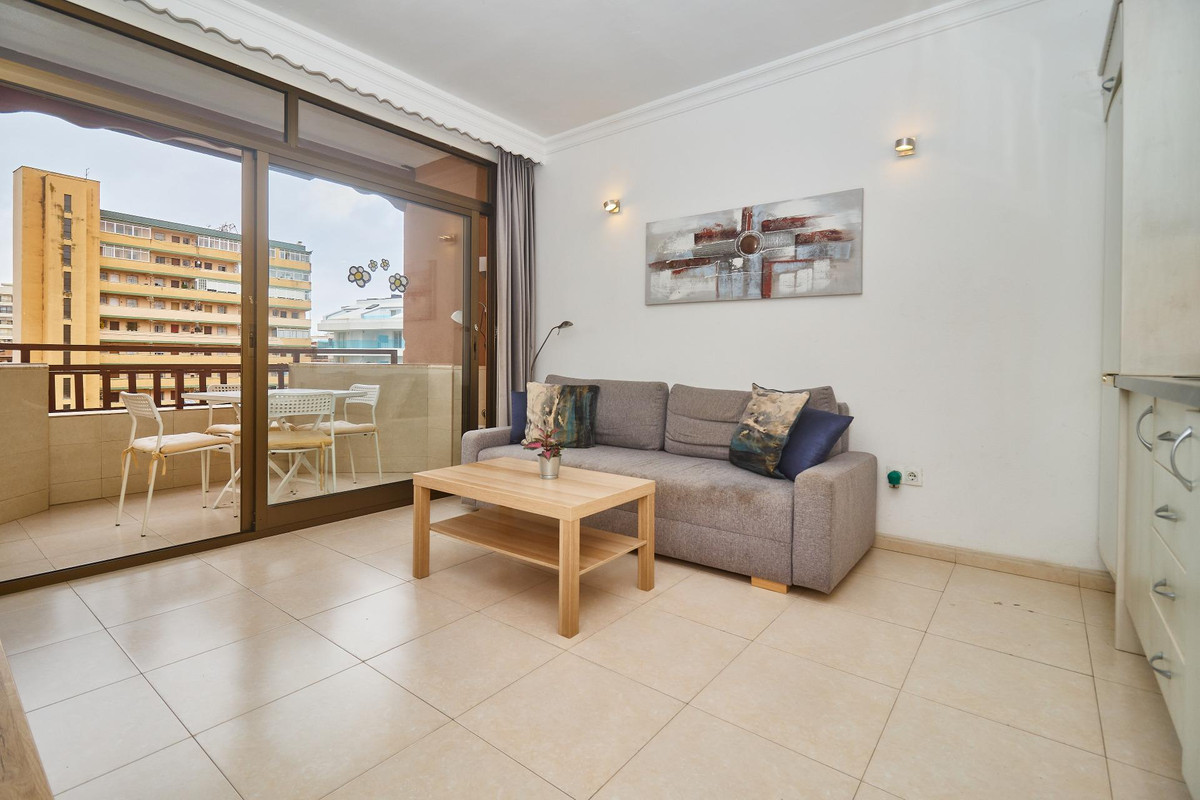 1 bedroom Apartment in Fuengirola in Fuengirola - foto 5