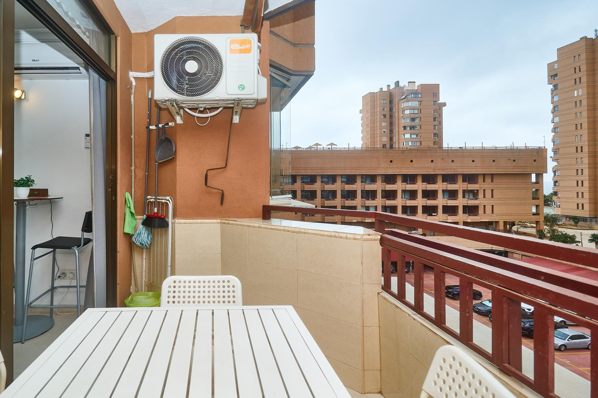 1 bedroom Apartment in Fuengirola in Fuengirola - foto 10