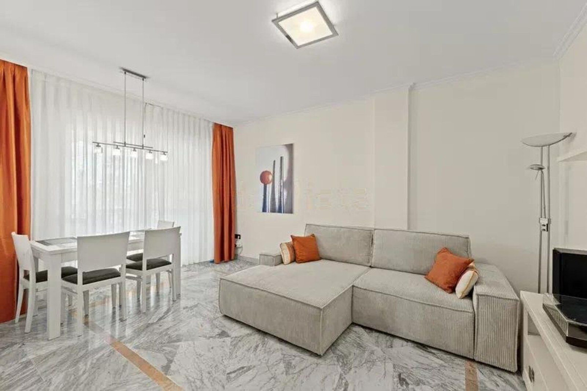 2 bedroom Apartment in San Pedro De Alcántara in San Pedro de Alcántara - foto 2
