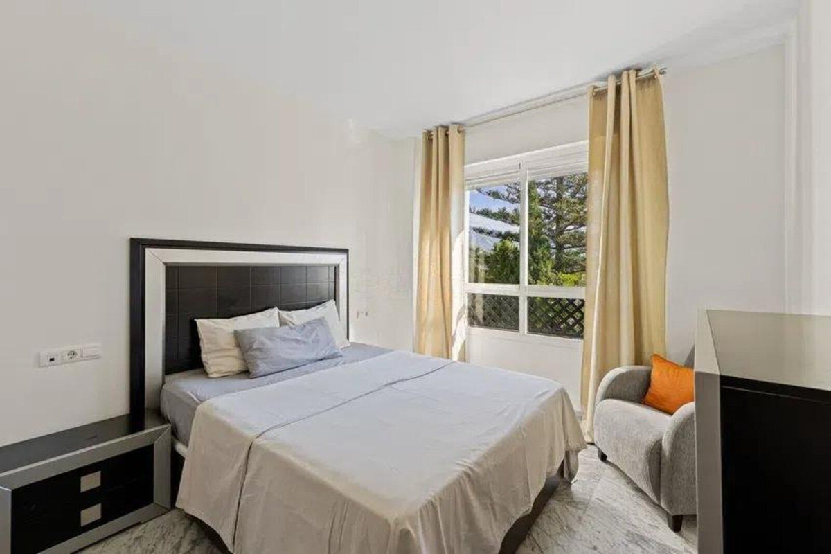 2 bedroom Apartment in San Pedro De Alcántara in San Pedro de Alcántara - foto 15