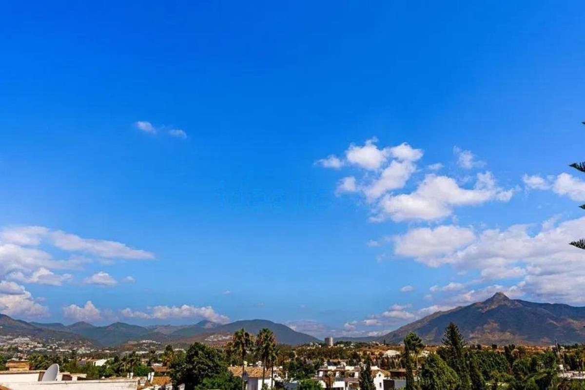 2 bedroom Apartment in San Pedro De Alcántara in San Pedro de Alcántara - foto 7