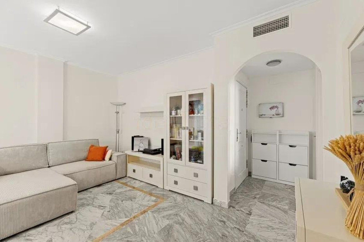 2 bedroom Apartment in San Pedro De Alcántara in San Pedro de Alcántara - foto 10