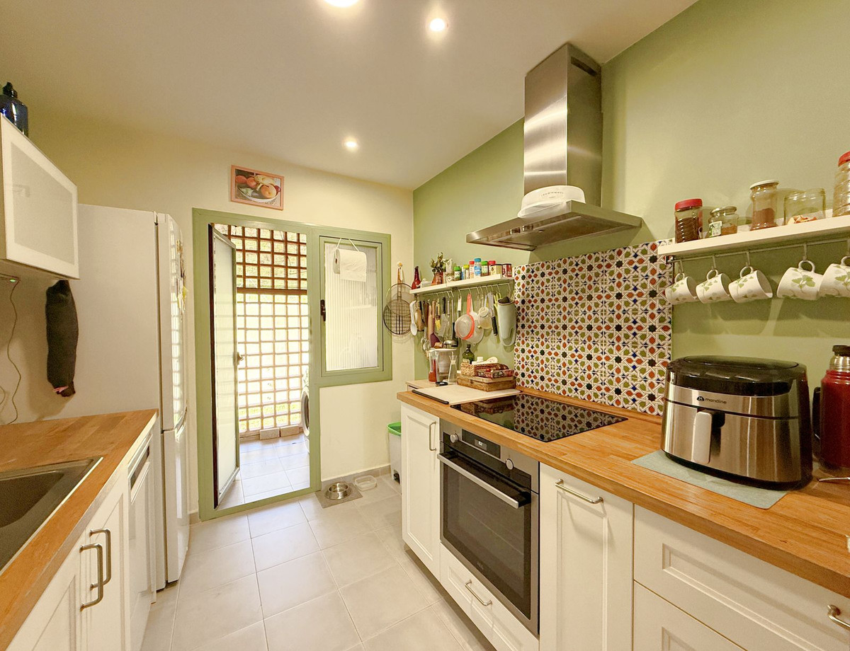 Penthouse met 2 slaapkamers in Estepona in Estepona - foto 13