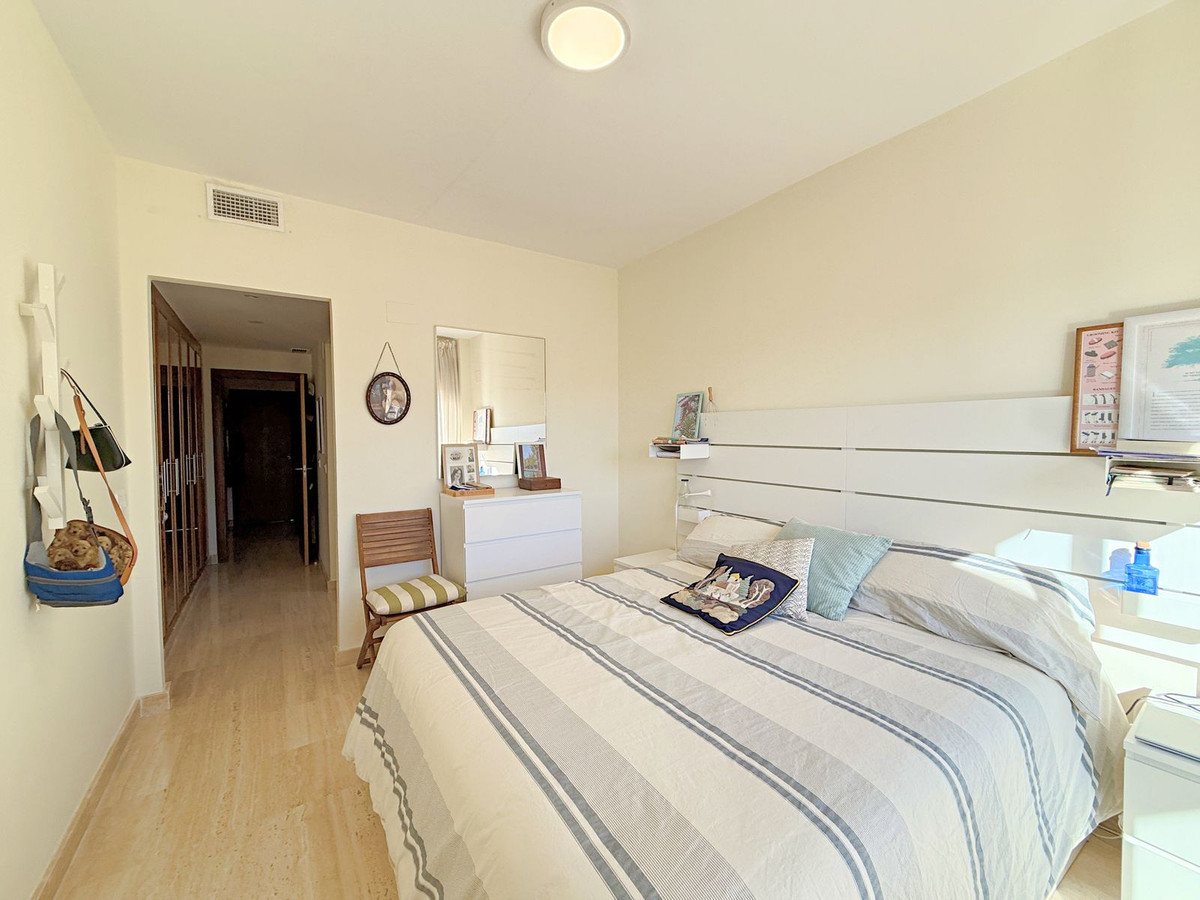 Penthouse met 2 slaapkamers in Estepona in Estepona - foto 18