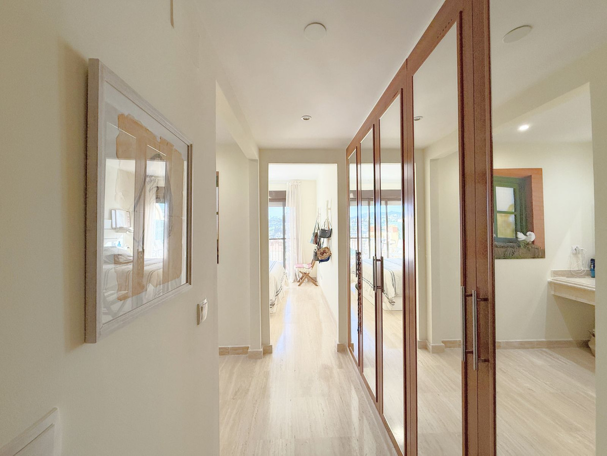 Penthouse met 2 slaapkamers in Estepona in Estepona - foto 19