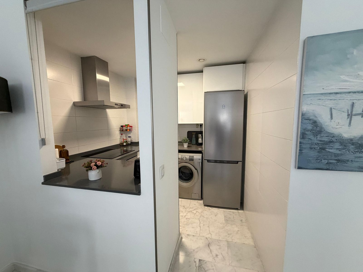 2-slaapkamer appartement met privéparkeergelegenheid in Los Boliches, Fuengirola in Los Boliches - foto 4