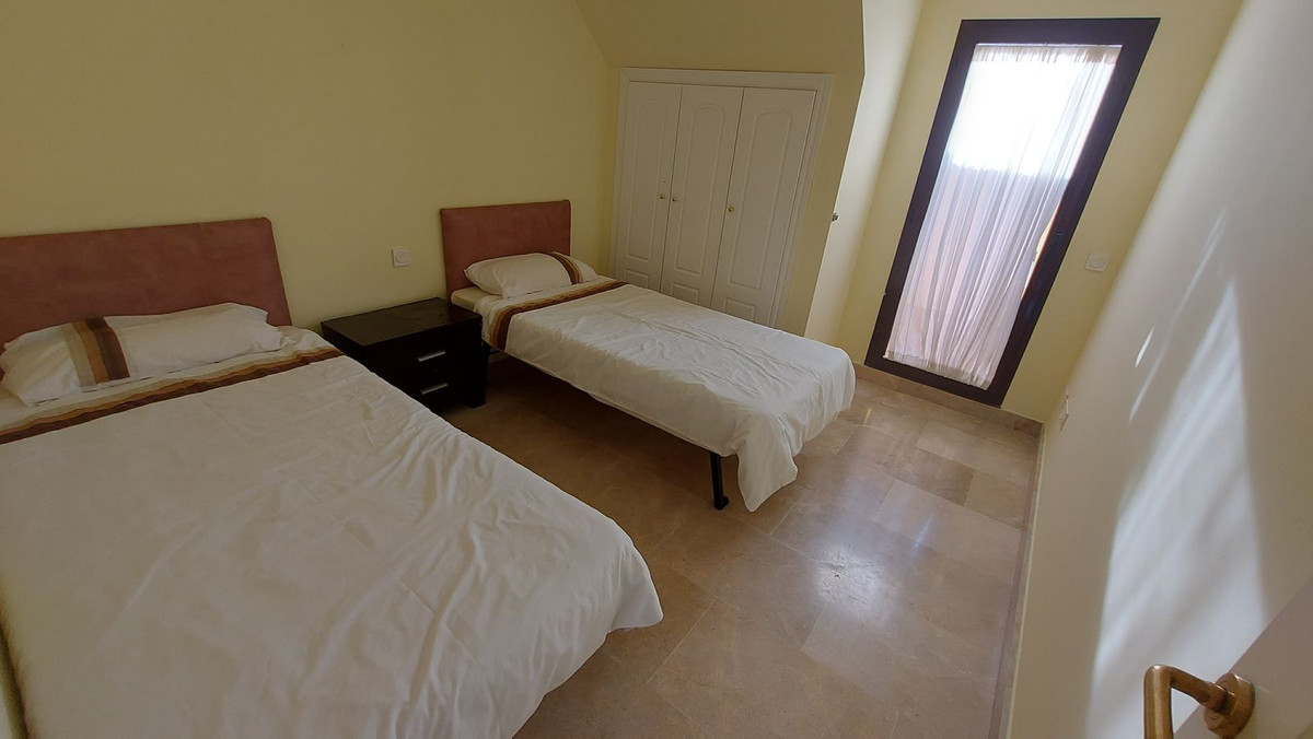 2-slaapkamer penthouse in La Duquesa in La Duquesa - foto 7