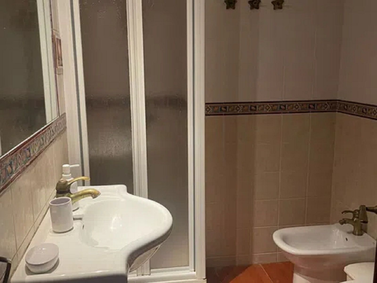 3 bedroom Apartment in Málaga Centro in Málaga Centro - foto 7