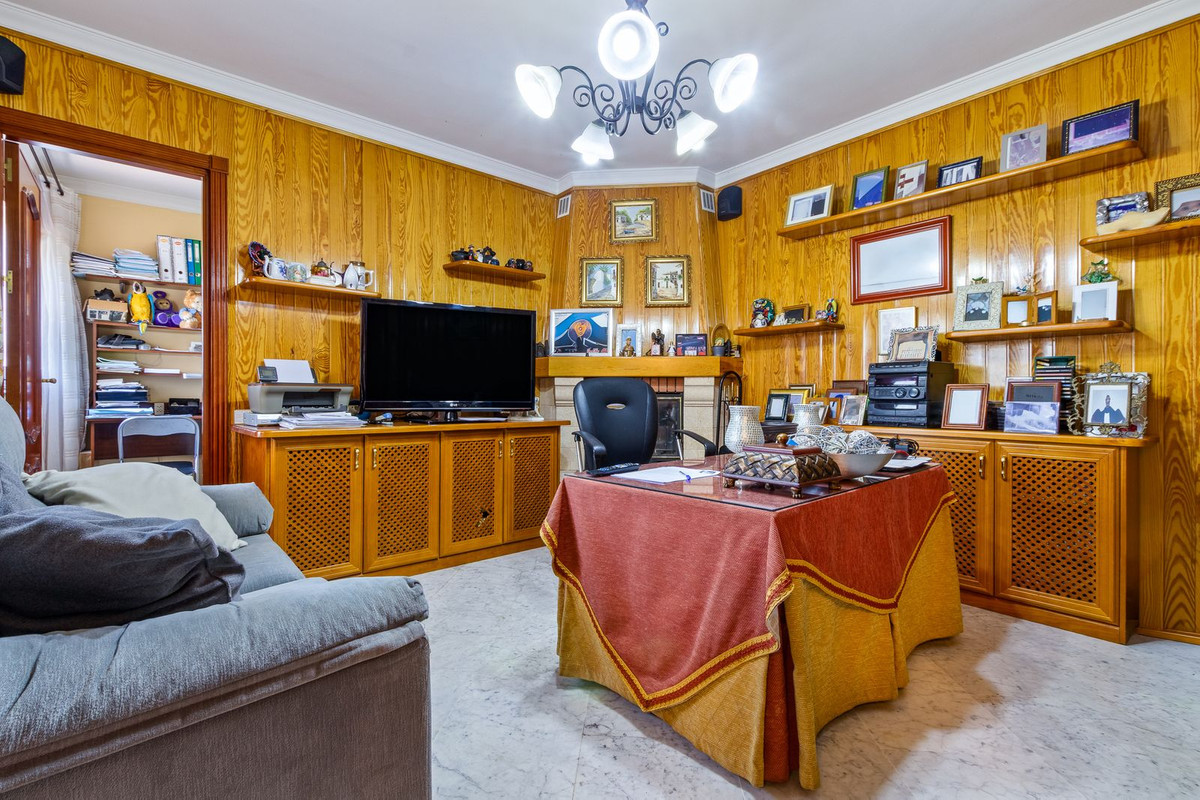 4-slaapkamers villa in Torremolinos (Los Álamos) in Torremolinos - foto 15