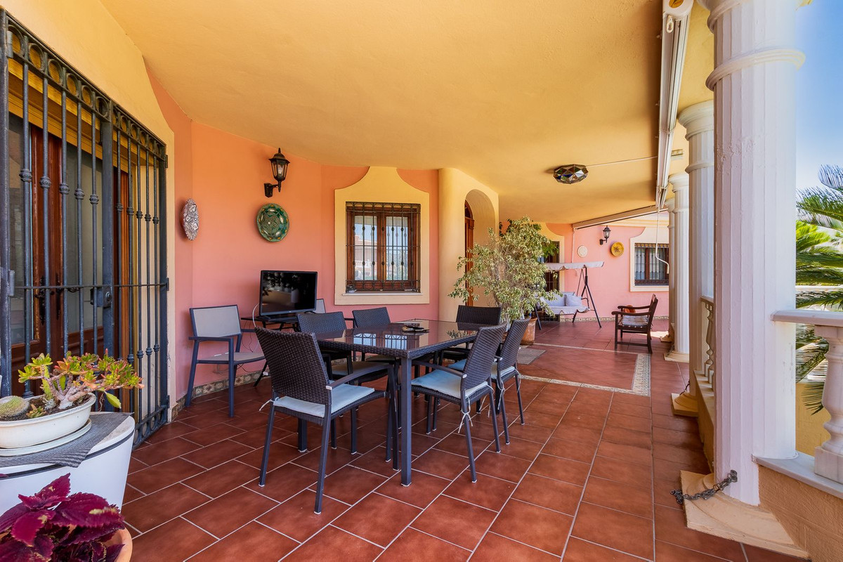 4-slaapkamers villa in Torremolinos (Los Álamos) in Torremolinos - foto 4