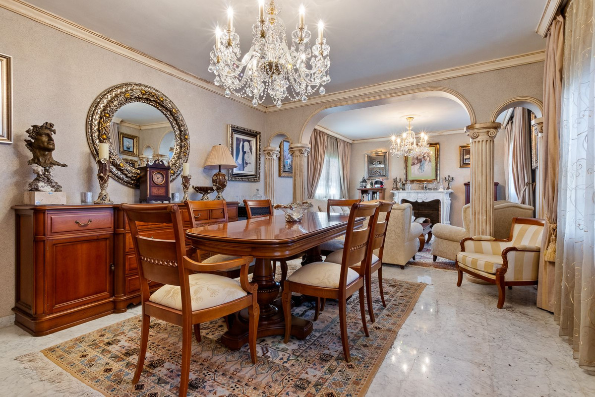 4-slaapkamers villa in Torremolinos (Los Álamos) in Torremolinos - foto 7