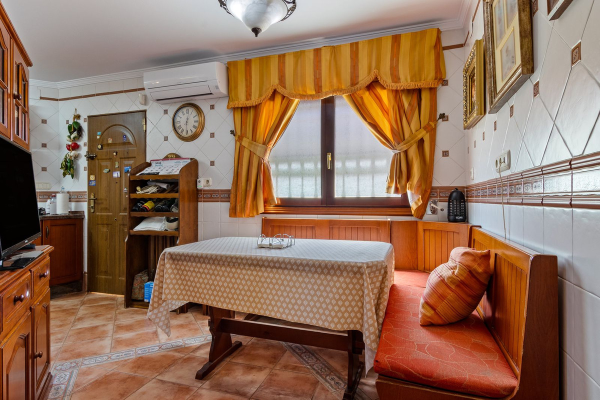4-slaapkamers villa in Torremolinos (Los Álamos) in Torremolinos - foto 10