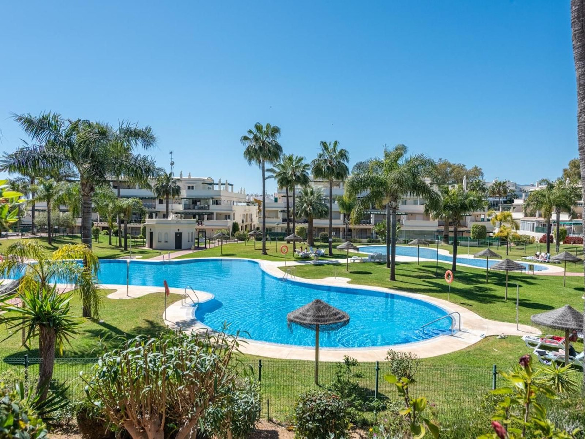 Ruim 3-slaapkamerappartement met 80 m² terras en toeristische verhuurvergunning – Lorcrimar, Nueva Andalucía in Nueva Andalucía - foto 19
