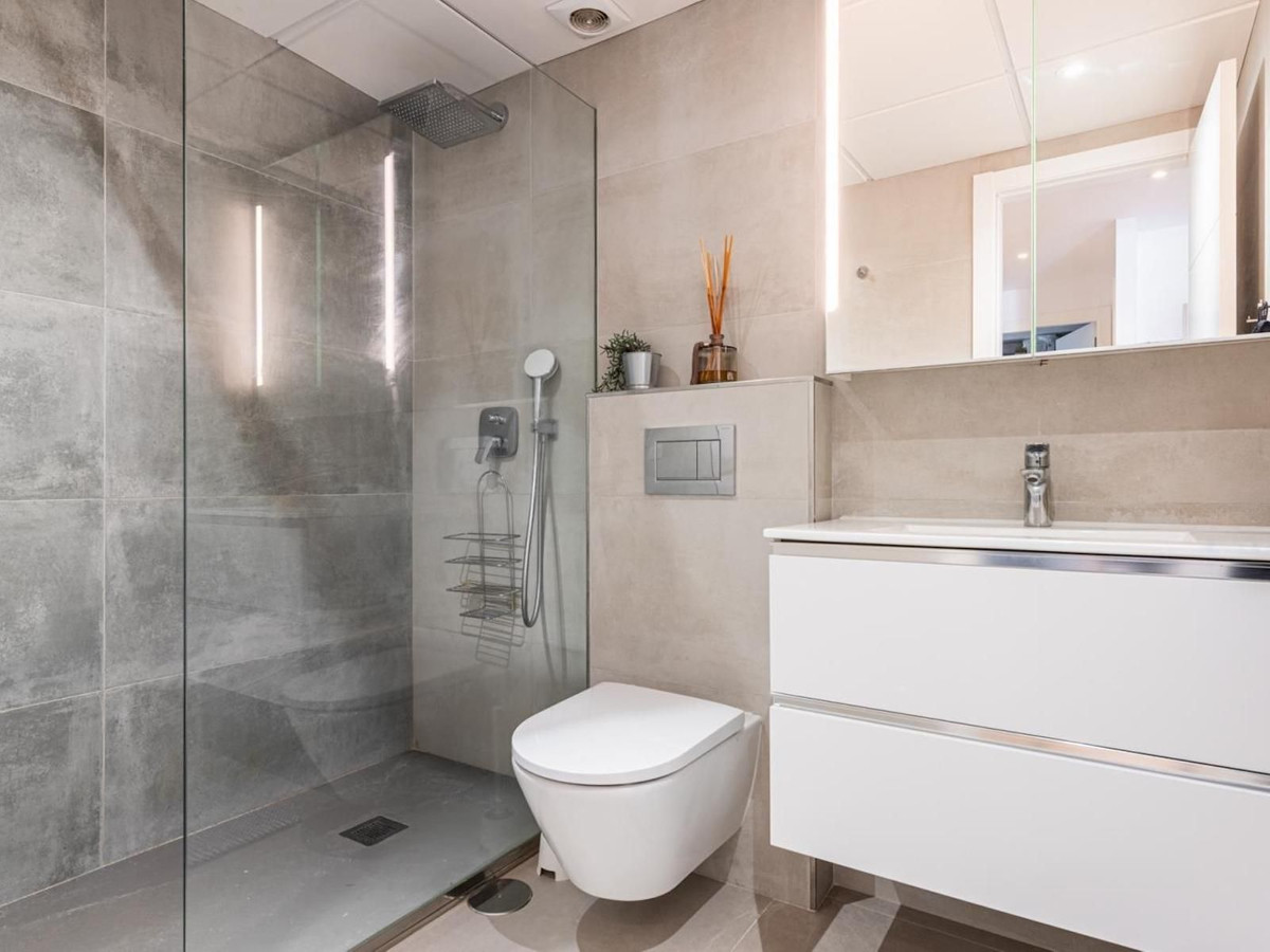 Ruim 3-slaapkamerappartement met 80 m² terras en toeristische verhuurvergunning – Lorcrimar, Nueva Andalucía in Nueva Andalucía - foto 10