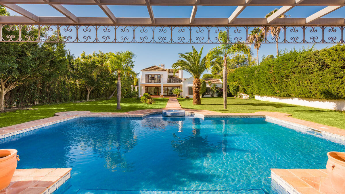 Villa met 6 slaapkamers in Guadalmina Baja in Guadalmina Baja - foto 3