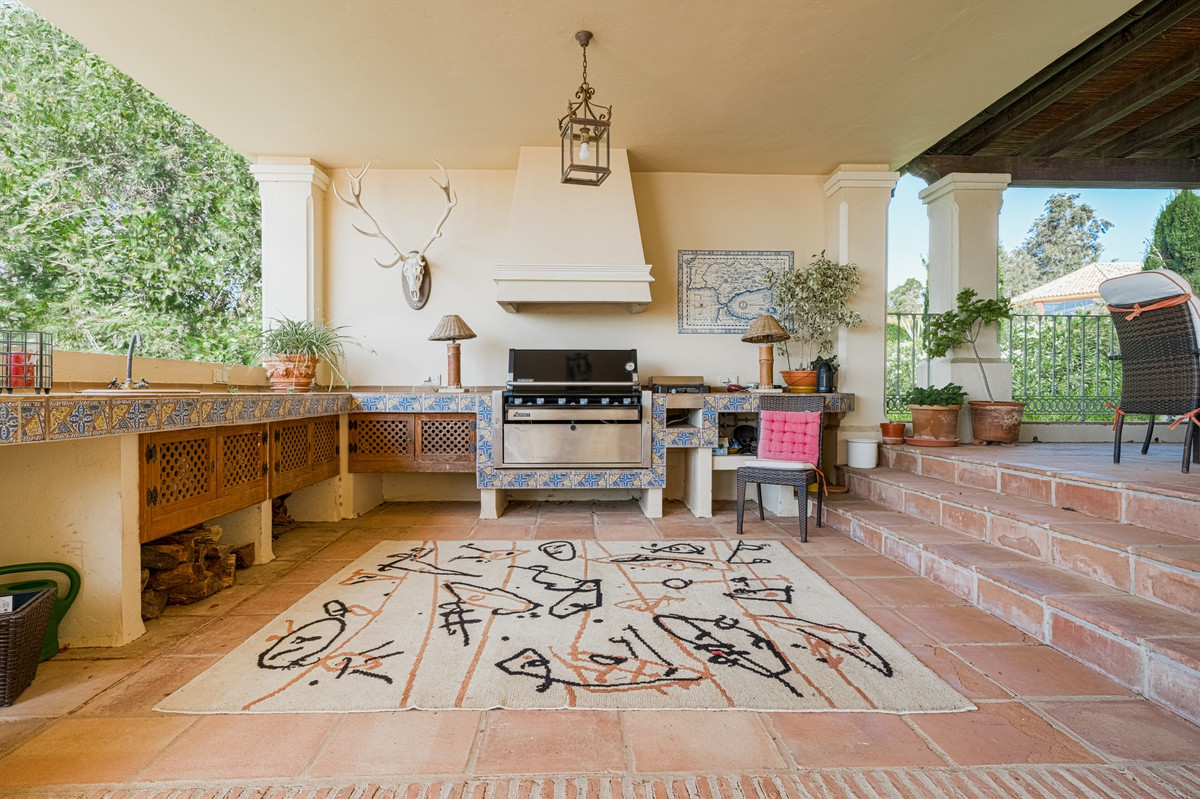 9-slaapkamer villa in Sotogrande Alto met uitzicht op de golfbaan San Roque en de Middellandse Zee in Sotogrande - foto 15