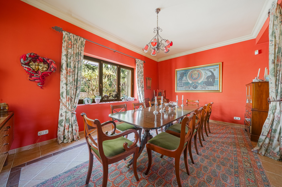 9-slaapkamer villa in Sotogrande Alto met uitzicht op de golfbaan San Roque en de Middellandse Zee in Sotogrande - foto 8