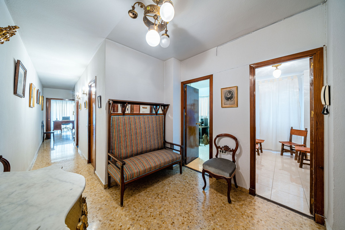 4-slaapkamer appartement in Málaga Centro in Málaga Centro - foto 12