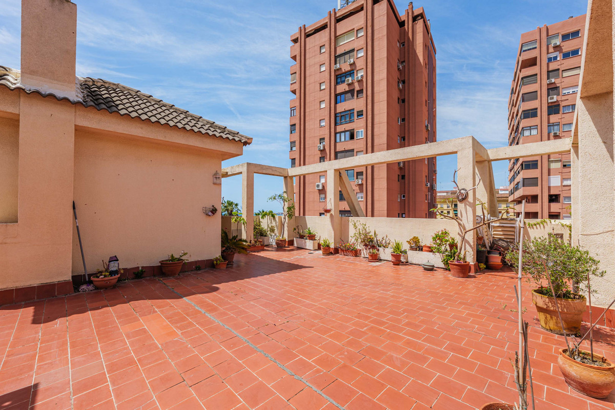 3 bedroom Apartment in Málaga Centro in Málaga Centro - foto 19