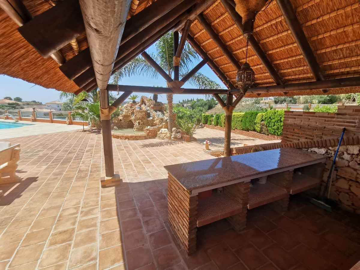 6-slaapkamer villa met privé gastenverblijf in La Cala de Mijas in La Cala de Mijas - foto 4