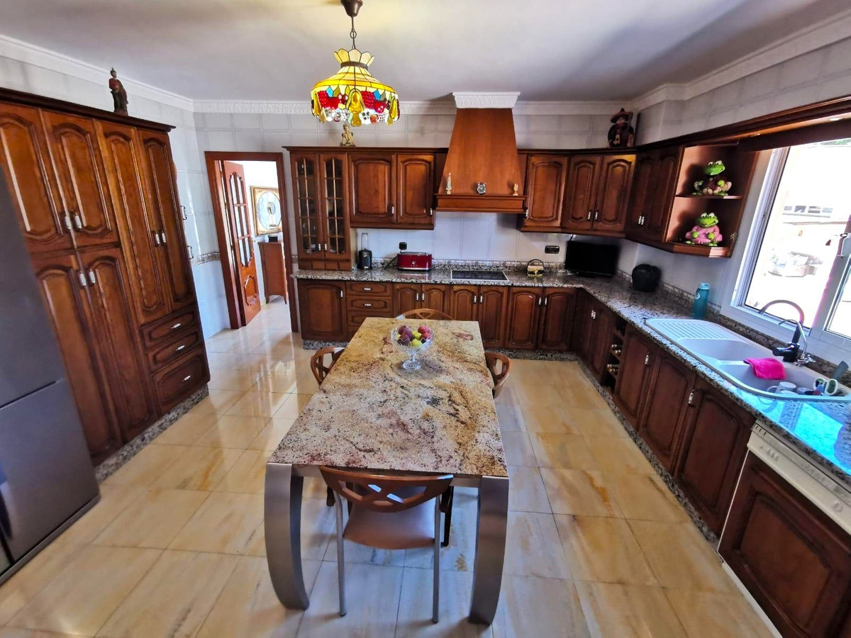 6-slaapkamer villa met privé gastenverblijf in La Cala de Mijas in La Cala de Mijas - foto 9