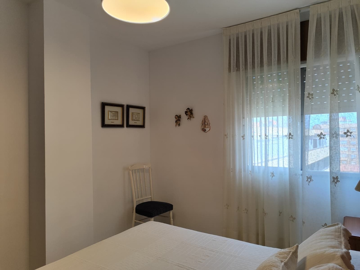 3 bedroom Apartment in Fuengirola in Fuengirola - foto 14