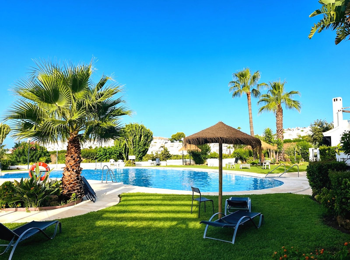 1 bedroom Apartment in Calahonda in Calahonda - foto 15