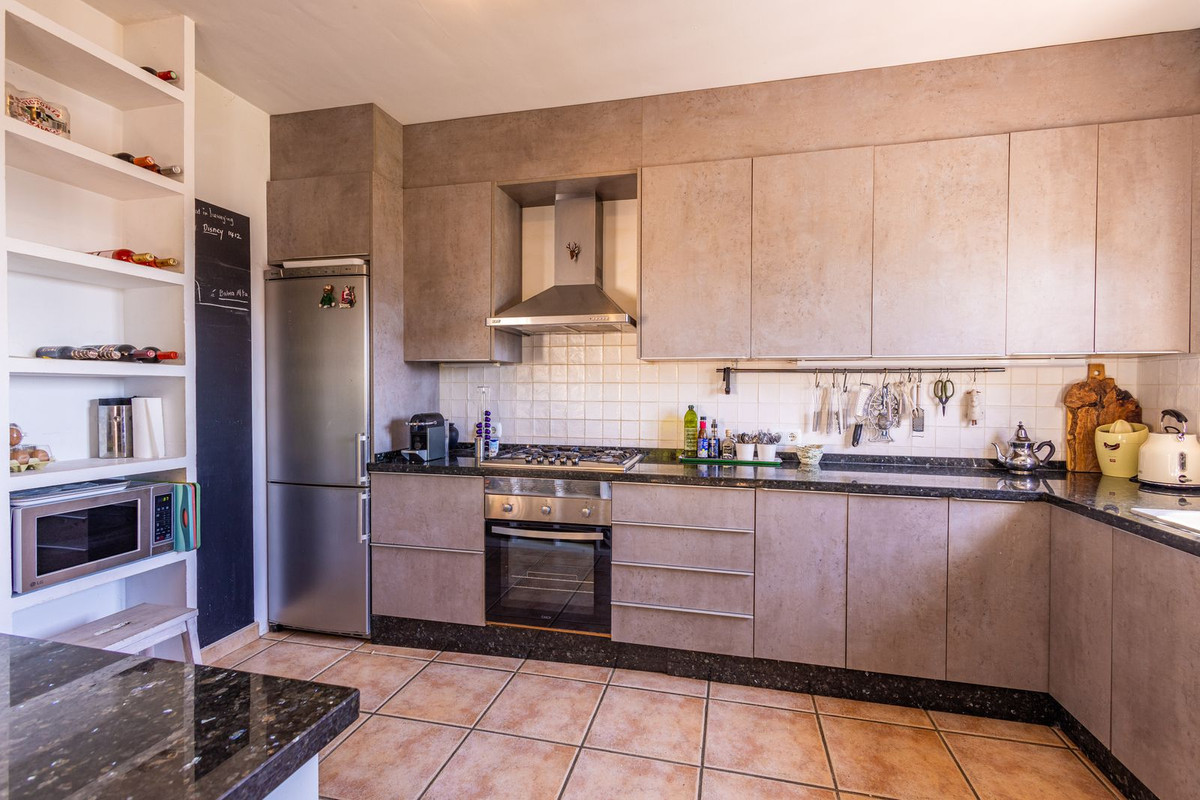 5-slaapkamer landhuis nabij Cómpeta met twee gastappartementen, zwembad en avocadoboomgaard in Cómpeta - foto 16