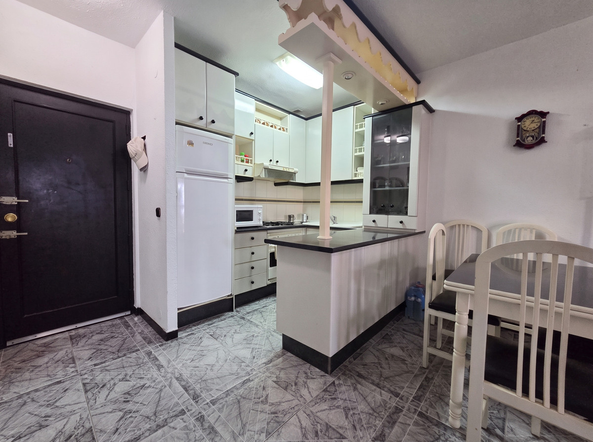 Appartement met één slaapkamer aan de strandzijde van Marbella in Marbella - foto 9
