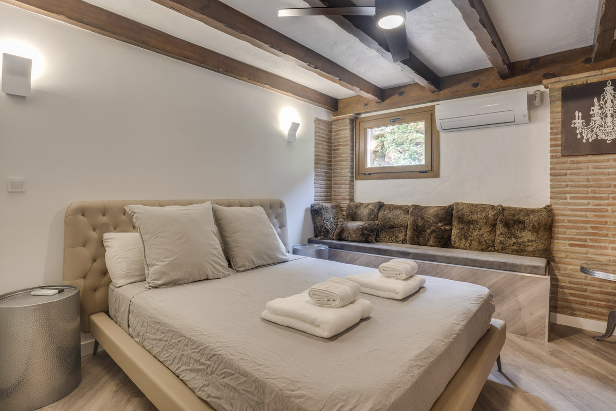 Villa met vier slaapkamers in La Alcaidesa in La Alcaidesa - foto 17