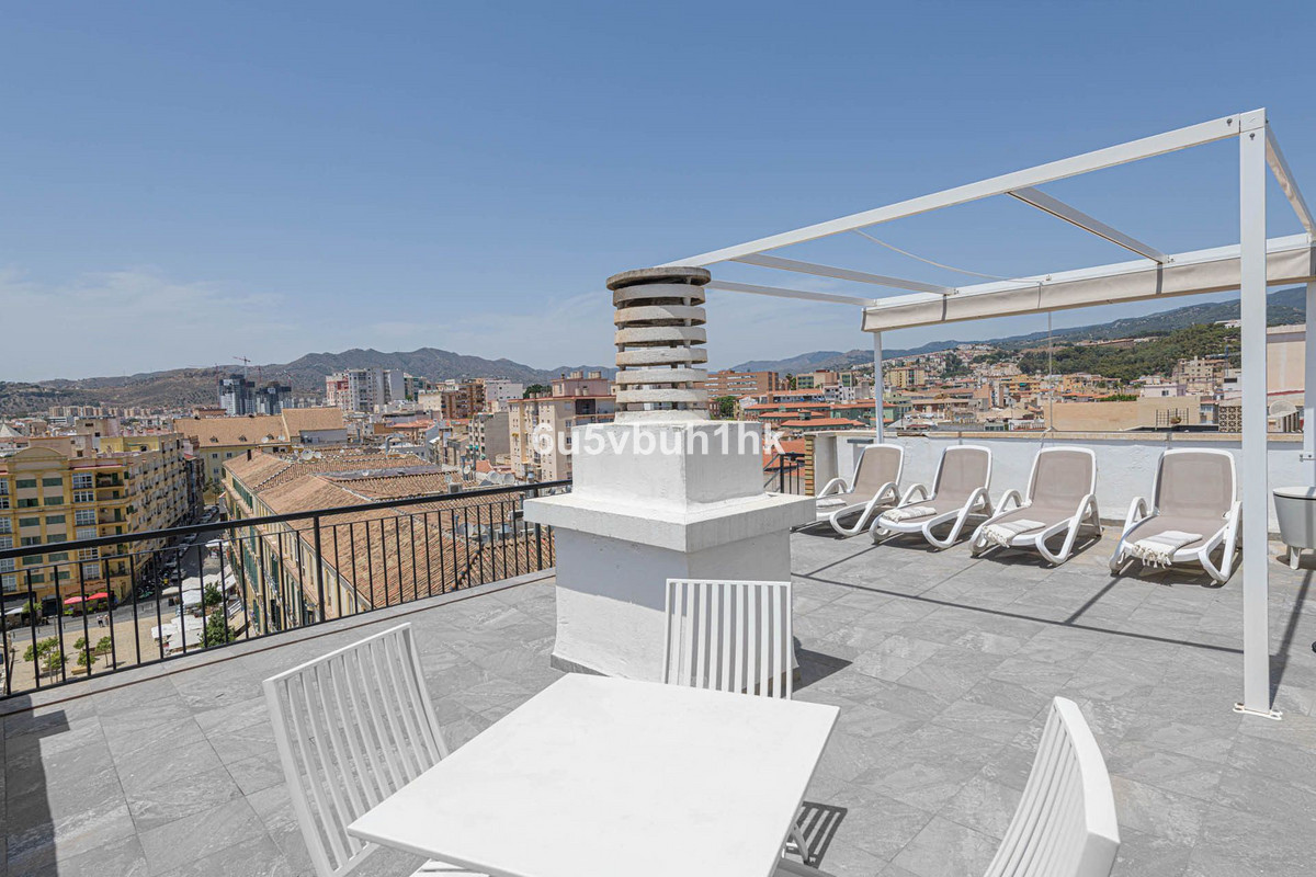 Penthouse met twee slaapkamers in Málaga in Málaga - foto 16