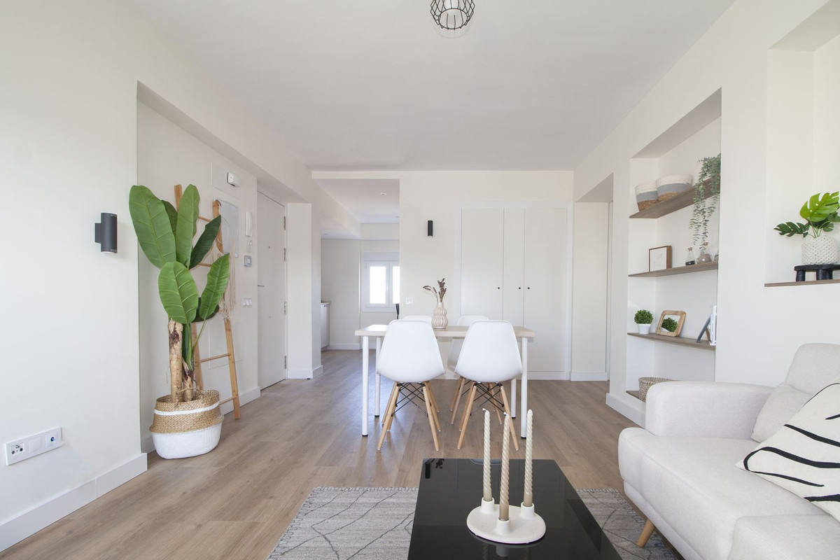 2 bedroom Apartment in Málaga Centro in Málaga Centro - foto 8