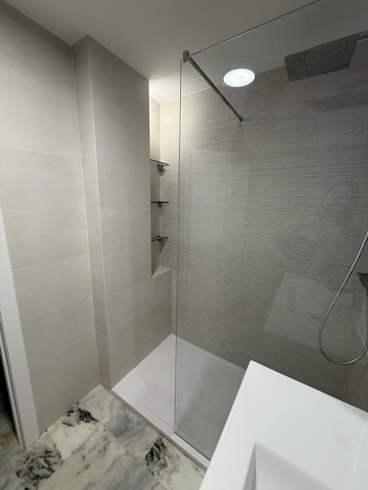 Appartement met 1 slaapkamer in Estepona in Estepona - foto 15