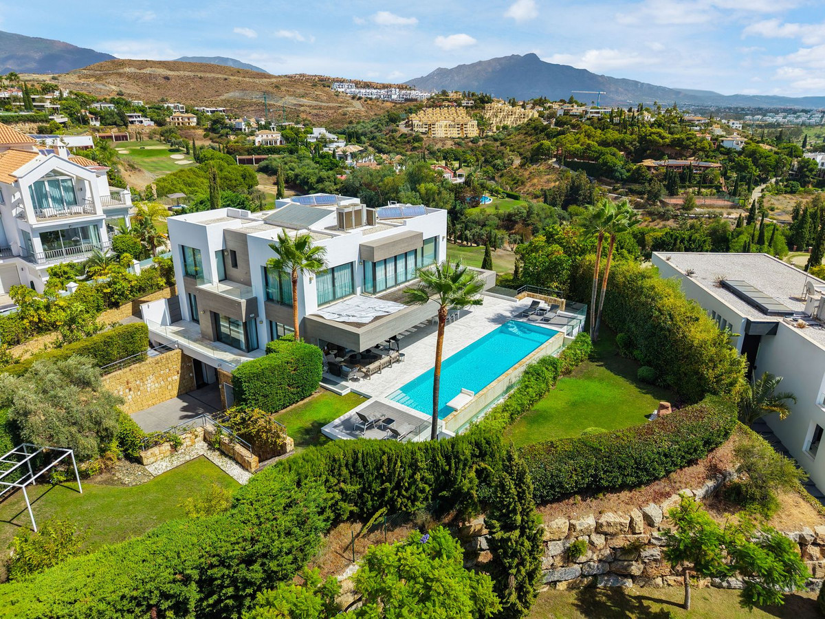 Villa met 6 slaapkamers in Benahavís in Benahavís - foto 2