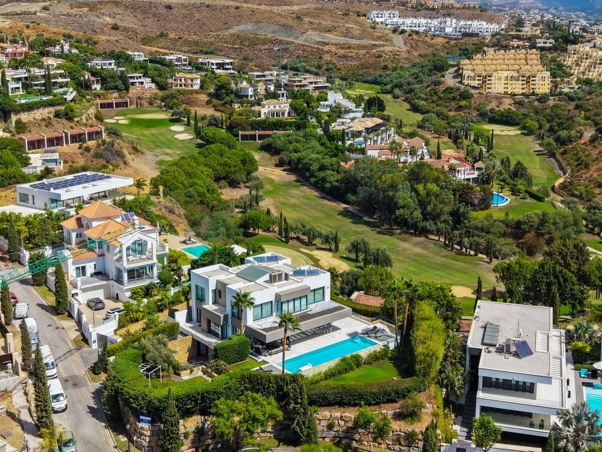 Villa met 6 slaapkamers in Benahavís in Benahavís - foto 4