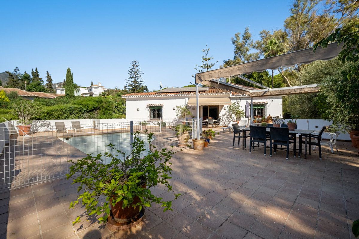 Villa met 4 slaapkamers in Marbella in Marbella - foto 16
