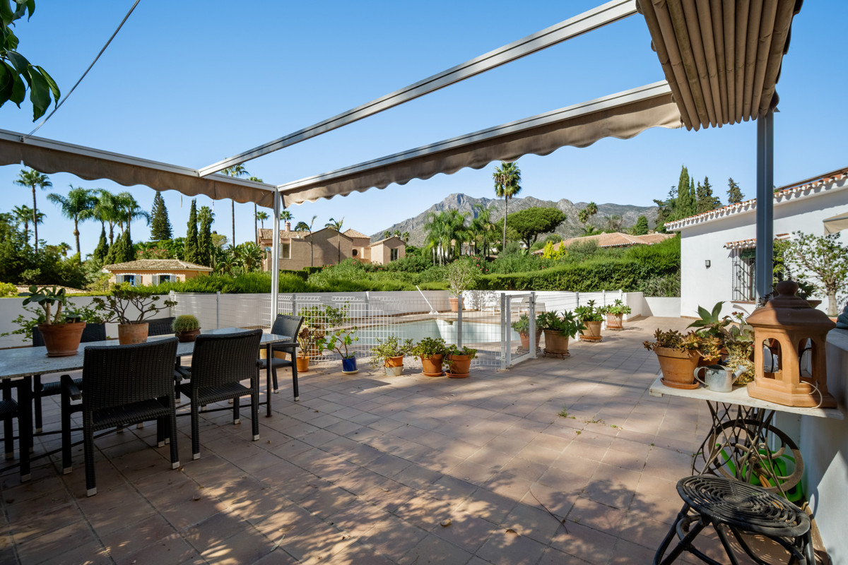 Villa met 4 slaapkamers in Marbella in Marbella - foto 17